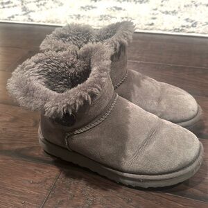 UGG - mini boots